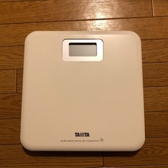 タニタ　体重計　HD-661