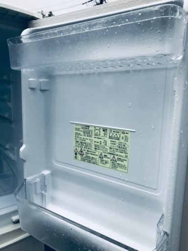 ✨2019年製✨300番 シャープ✨ノンフロン冷凍冷蔵庫✨SJ-D14E-W‼️ - 家電