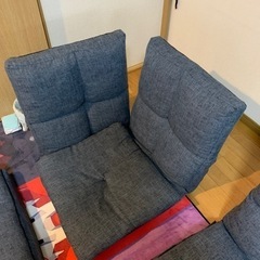只今交渉中。リクライニング　ローソファー　3〜4人用