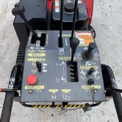 除雪機 ミツビシ13馬力 上下ローリング油圧付き