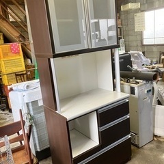 キッチンボード食器棚