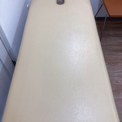 マッサージベッド　高田