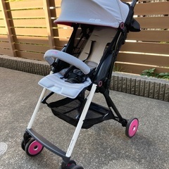 ベビーカー　コンビF2plus