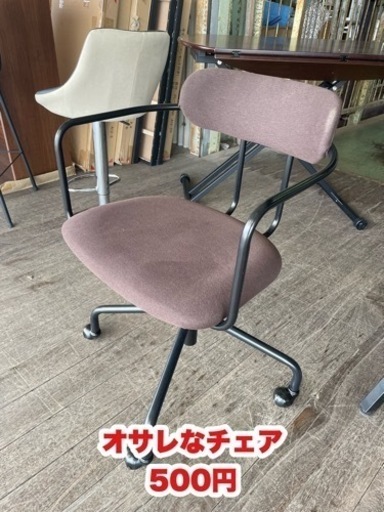 木工まつり蔵出し！食器棚19,800円