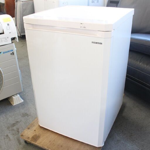 【神奈川pay可】T405) 【高年式・良品】アイリスオーヤマ 85L 2020年製 KUGD-9B-W ノンフロン冷凍庫 ホワイト IRISOHYAMA 耐熱トップテーブル 1ドア 冷凍