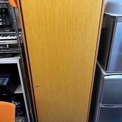 コクヨ KOKUYO 役員室用家具 ロッカー 鍵付き