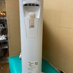 I433 🌈 DeLonghi リモコン付き ベルガルド オイルヒーター 10～13畳用