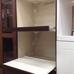 ダークブラウン✕ホワイト 木製 ガラス扉 キッチンボード【9650183】