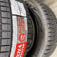 新品タイヤ vrx2 ホイール美品　225 60 R16