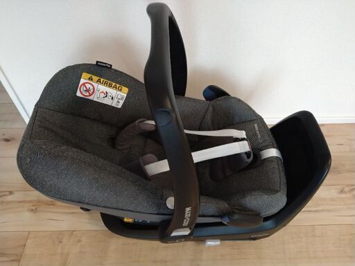 マキシコシ(Maxi Cosi)Pebble PlusとISOFIXのセット マキシコシ ペブル