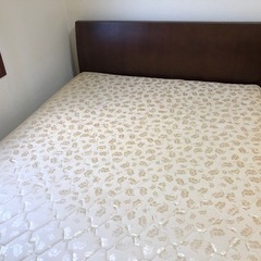 ダブルベッド(スノコタイプ) マットレス付き