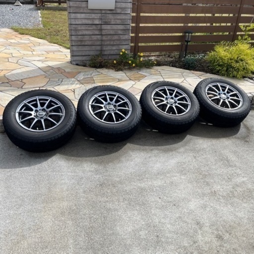 【美品】プリウス ブリヂストンスタッドレス タイヤホイール4本セット