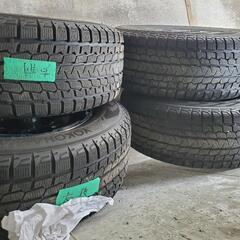 265/65R17 スタッドレスタイヤ