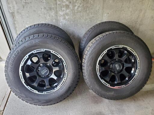 265/65R17 スタッドレスタイヤ