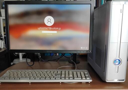 小型デスクトップwindows10 VESAマウンタ＋モニタ付き