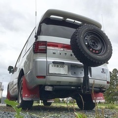 可倒式背面タイヤキャリア ヒッチメンバー差し込みタイプ