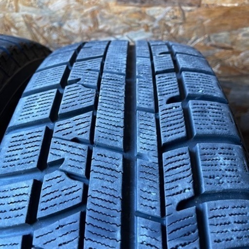 YOKOHAMA 215/65R16 スタッドレス 2017年製