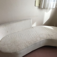 マンション購入時モデルルームにあったソファー。