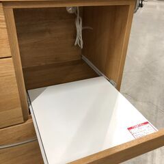 ニトリ キッチンボード 木目調 ナチュラル W(幅)79.5H(高さ)180.5×D(奥行き) 40cm ※クリーニング済み