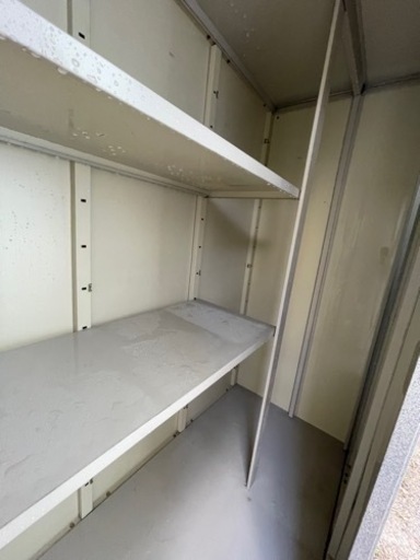 各物置決まりました】ビニトップ物置 鍵あり - 家具