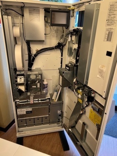 美品❗️2019年製KC-BX10NN3 芝浦自販機 LED照明ボタン式 券売機