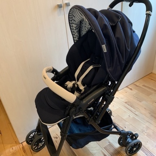 combi コンビ  ベビーカー　メチャカルハンディオート4キャス エッグショック