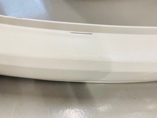 トヨタ 30 プリウスZVW30 純正 52159-47050 リアバンパーです。