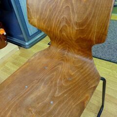 お値下げ！②パグホルツ PAGHOLZ プライウッド スタッキングチェア パグウッド PAGWOOD  アイパグ AIPAG ダイニングチェア ブラウン系　西岡店