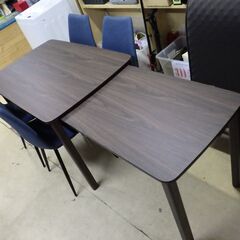 格安！美品！ウッド　北欧風　ダイニングセット　伸縮タイプ　イス4客付　4名～6名用　配送対応商品(配送料別)　野中企画