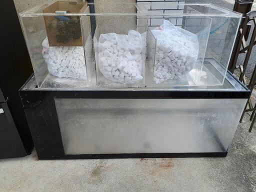 クーラー付き 1500アクリル水槽