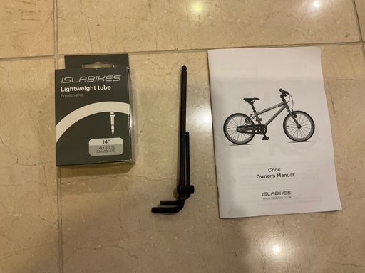 幼児 14インチ自転車 Islabikes Cnoc 14small