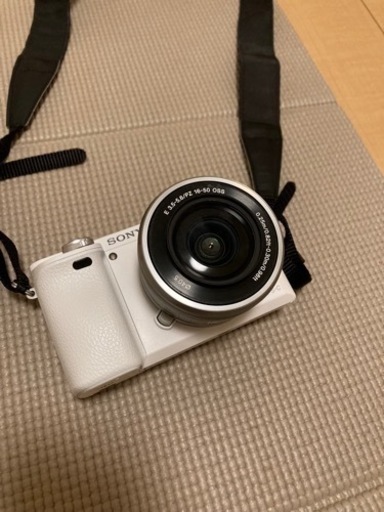 値下げ！【美品】SONY α6000 ミラーレスカメラ ホワイト オリジナル