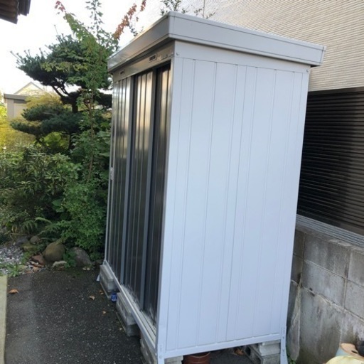 イナバの物置←9月引き取り限定
