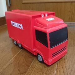 トミカ ミニカーを収納できるトラック