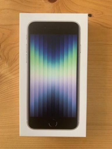 新品未開封　iPhone SE 64GB ホワイト