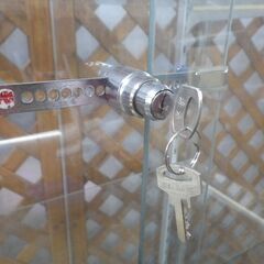 ■配達可■ガラスショーケース 幅90.5 高さ183 4段 アルミ ディスプレイケース 飾り棚 フィギュア 店舗 ガラスケース 鍵付