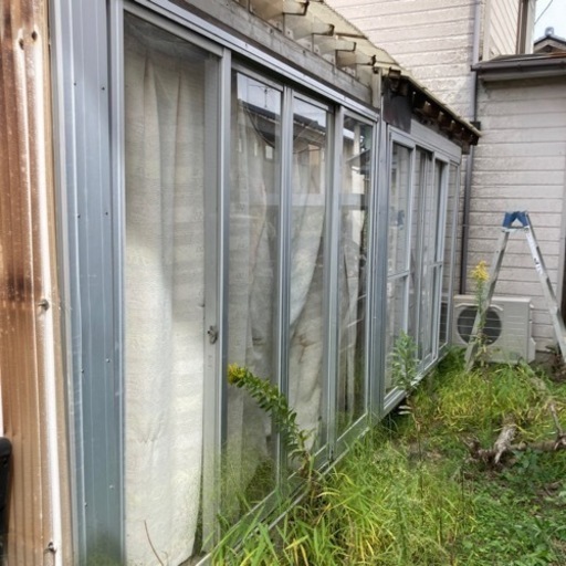 サンルーム解体してお使いください。