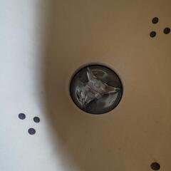 ニプロブロードキャスター出品です。