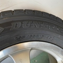 スタッドレスタイヤ、　アルファードなど