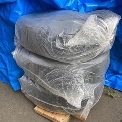 ヴェルファイア　スパイクタイヤ