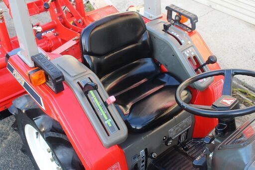 SOLD OUT】ヤンマ トラクター F-6 16馬力 4WD ハイグリップターン