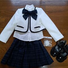 【値下げ】120cm　卒園式　入学式　キャサリンコテージ　スーツ...