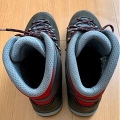 LOWA バルドGT  UK7.5(26.0cm）