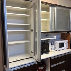 至急！　ニトリ　食器棚