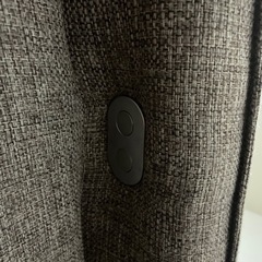 【配送〜設置可】3人用電動布張りテーブル付きリクライニングソファ