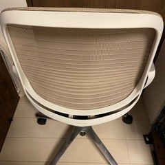 オカムラ　ルーチェ　デスクチェア