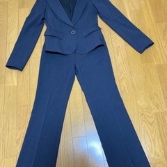 R・F  スーツ　サイズ38