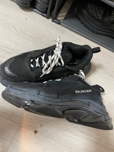 BALENCIAGA トリプルエス バレンシアガ