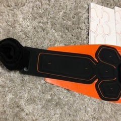 シックスパッド アブズベルト （高伝導ジェルシート2箱付き）