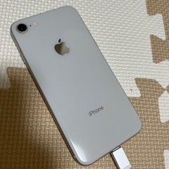 iPhone8 64GB docomo